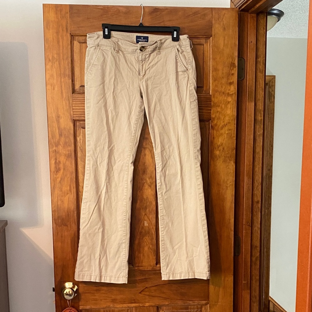 American Eagle Outfitters Women's Khaki Chinos